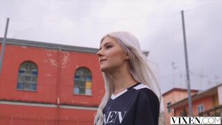 Vixen: Fangirl Eva Elfie seduces her favourite soccer star on PornHD