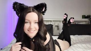 TheTinyFeetTreat – Breed Stepmom in Her Halloween Costume