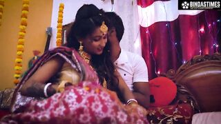 DESI DULHAN KI PAHALI SUHAGRAAT PATI KO SULAKAR APNE BOYFRIEND KE SATH KIA CHODON CHUDAI ( HINDI AUDIO )