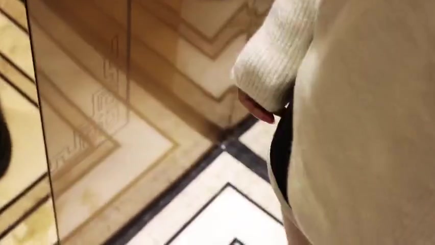 Sis Become Horny While Stuck in Elevator