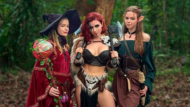 Porno D&d World - Sweetie Fox, Diana Rider and Arinafox in Sex Adventure