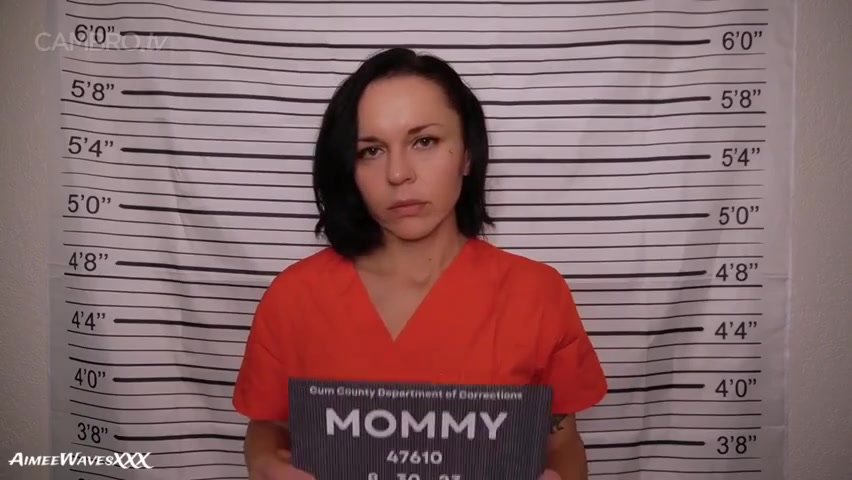 AimeeWavesXXX - Mommy Escapes