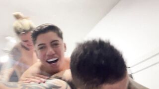 That delicious sex feeling the pounding until the end in the ass and in the pussy in the hair until cumming together!