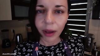 AimeeWavesXXX - stepMommy Creates a Safe Space for your Sex Addiction (part 1)