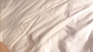 Harlow West – Sharing The Room