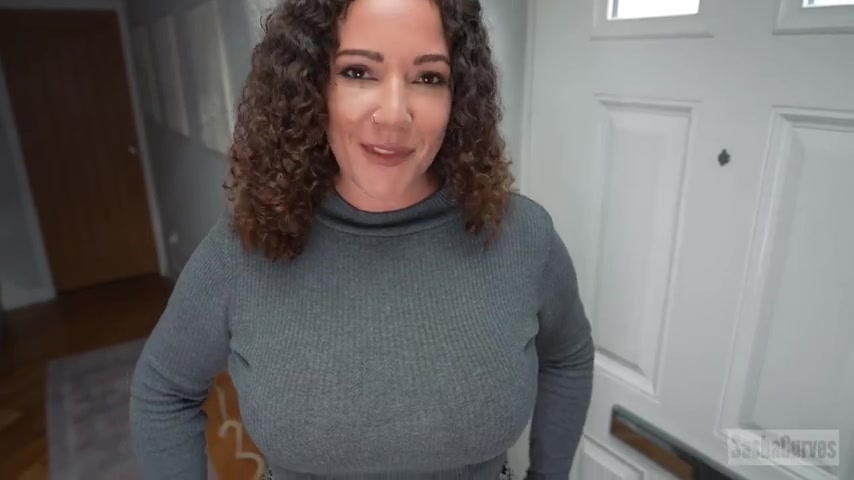 SashaCurves – Step-Mommy's Hero