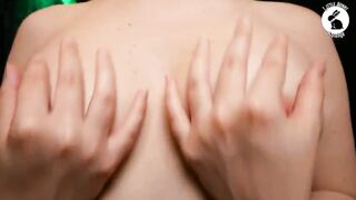 LittleBunnyB - Squirting Surprise for Daddy